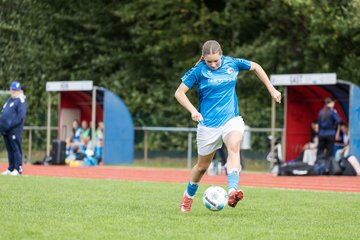 Bild 142 - wBJ VfL Pinneberg - Germania Schnelsen : Ergebnis: 15:1